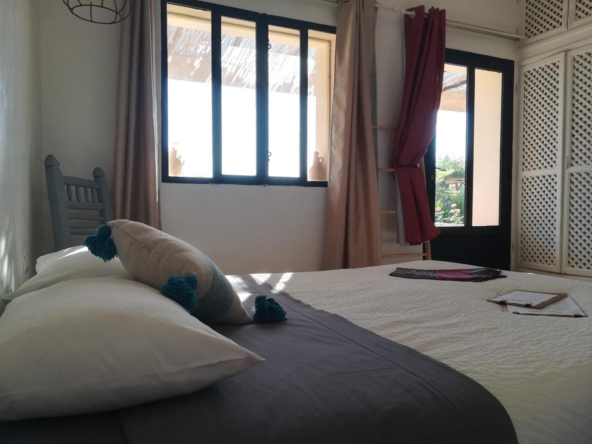 Artgana Lodge Szavíra Kültér fotó